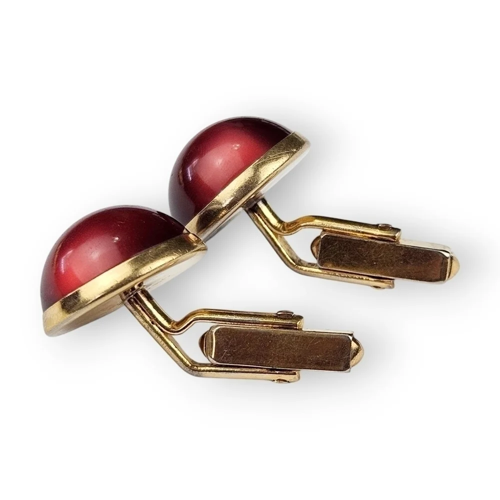 Swank Cufflinks Tie Bar Set Red Moonglow Lucite Cabochon Gold Plated Vintage 60s